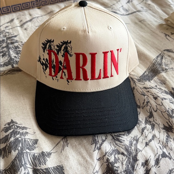 Darlin’ Wildhorse Snapback - Picture 3 of 4